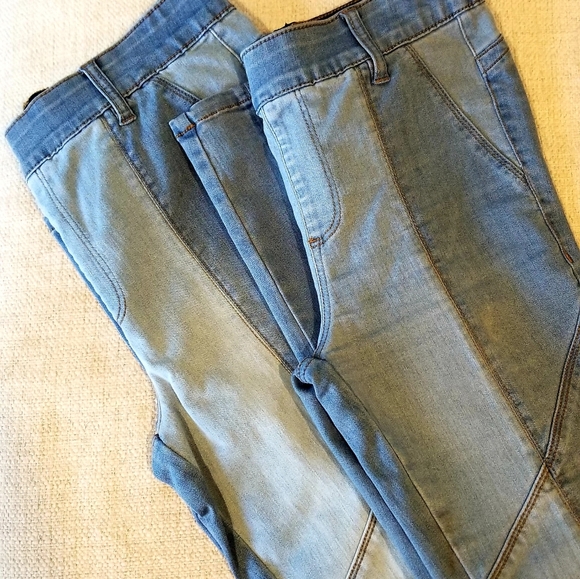 Two-Tone Jeans - Picture 2 of 2